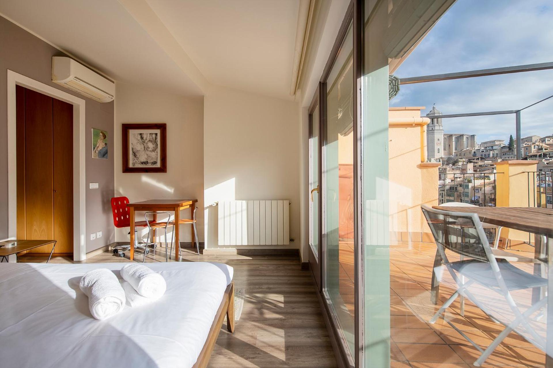 Sleep & Stay Luxury Top Floor Apt With Terrace Херона Екстериор снимка